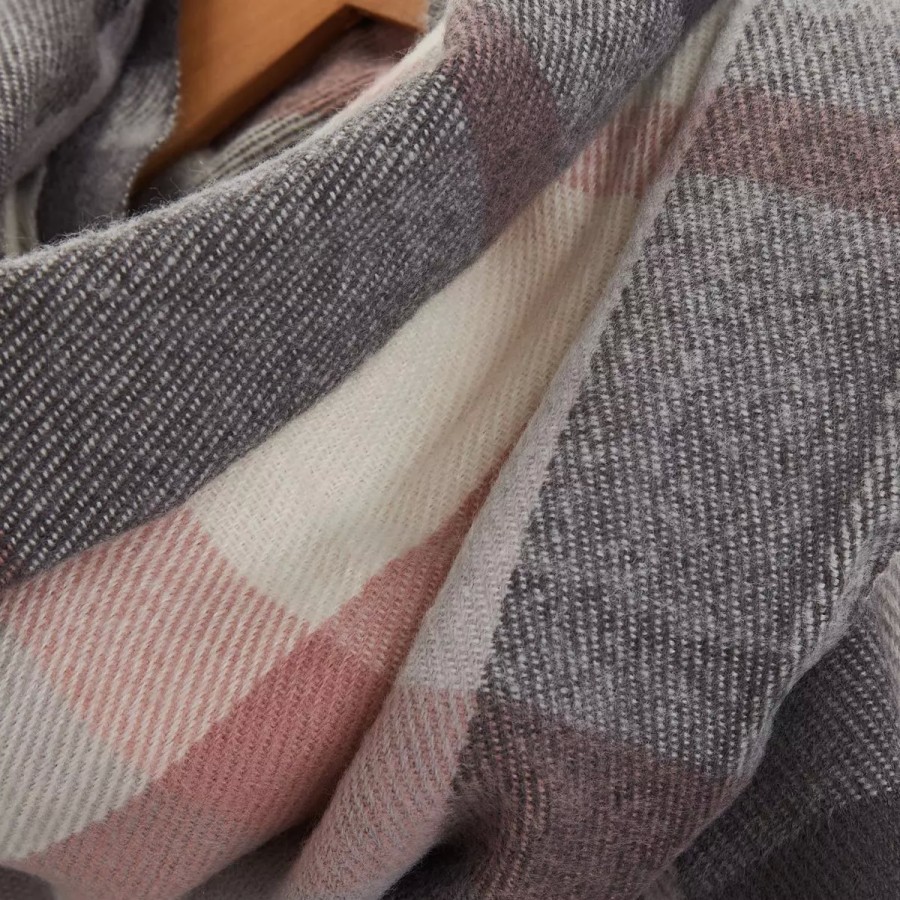 Wholesale Echarpe A Carreaux Et A Franges Bonnets, Echarpes Et Gants
